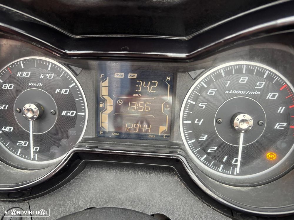 Yamaha X-Max Xmax 125cc - 10