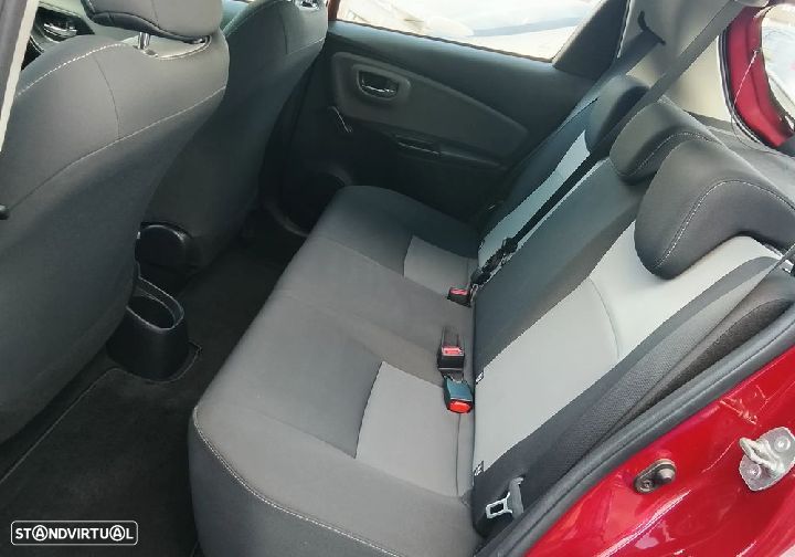 Toyota Yaris 1.0 VVT-i Comfort - 26