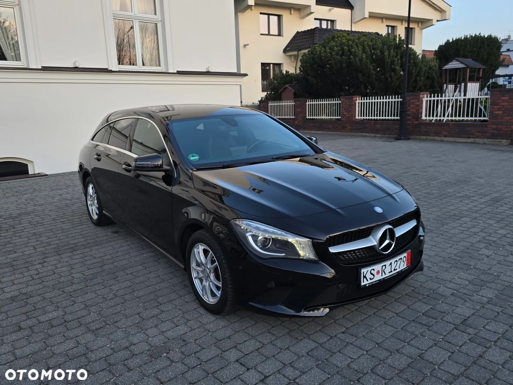 Mercedes-Benz CLA - 24
