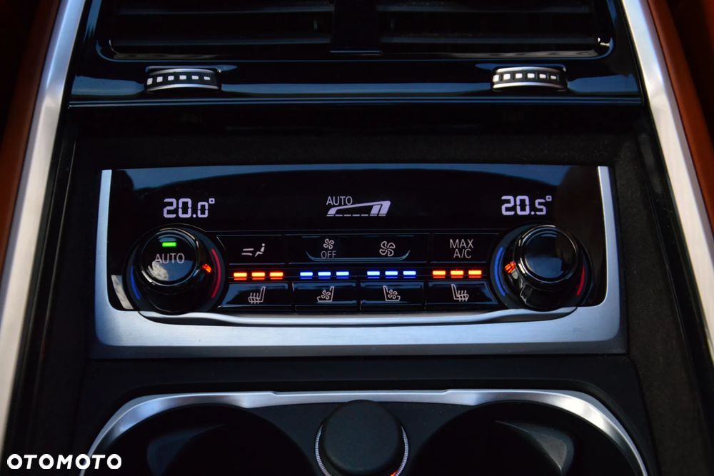 BMW Seria 7 M760Li xDrive V12 Excellence - 22