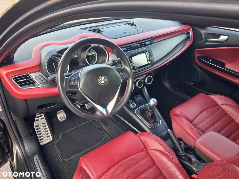 Alfa Romeo Giulietta 1.4 TB 16V Multiair Collezione - 24