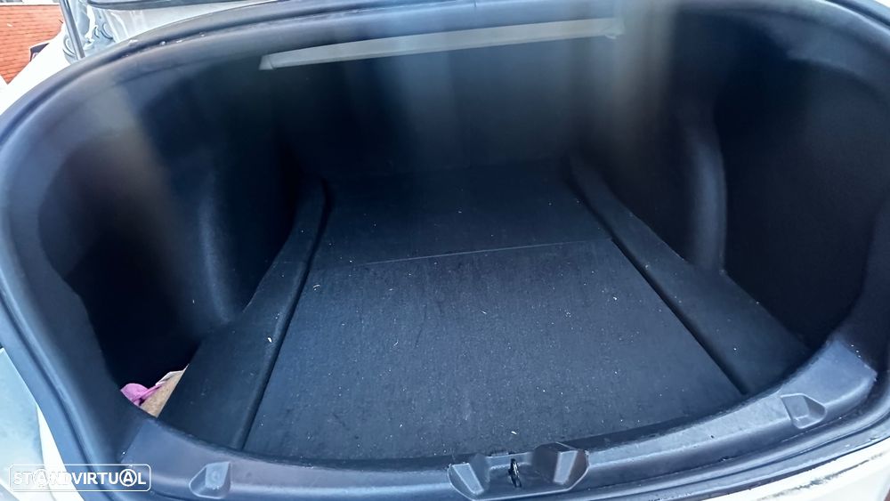 Tesla Model 3 Standard Range Plus RWD - 11