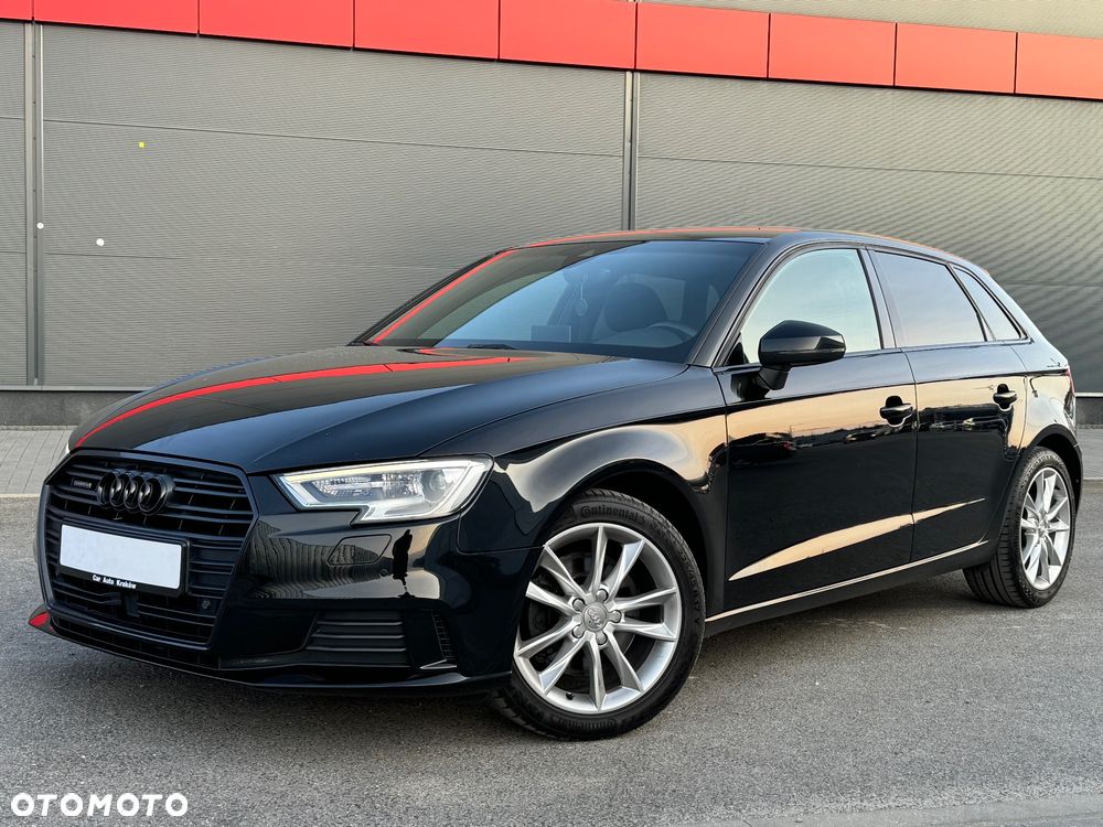 Audi A3 Sportback - 1