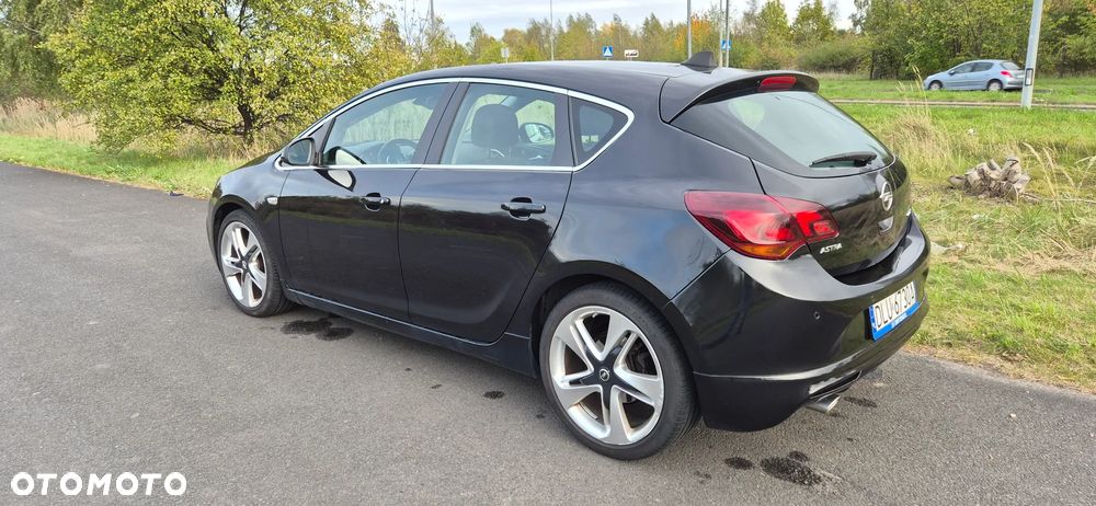 Opel Astra - 8