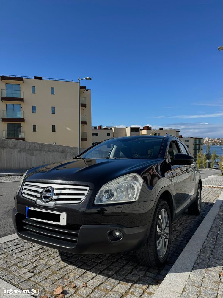 Nissan Qashqai +2 1.5 dCi Tekna Pele Preto +Navi - 1