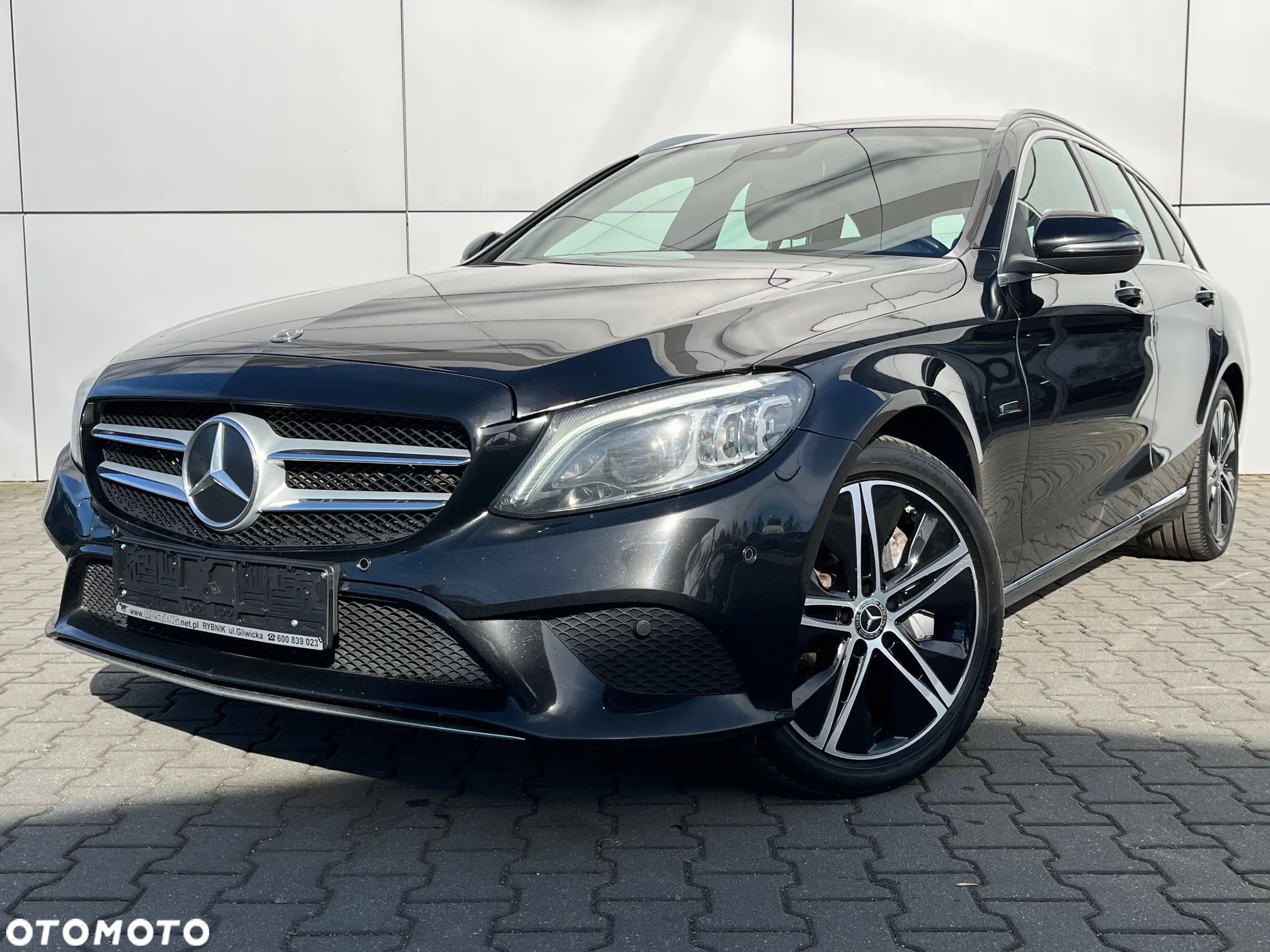 Mercedes-Benz Klasa C 300 e 9G-TRONIC - 1