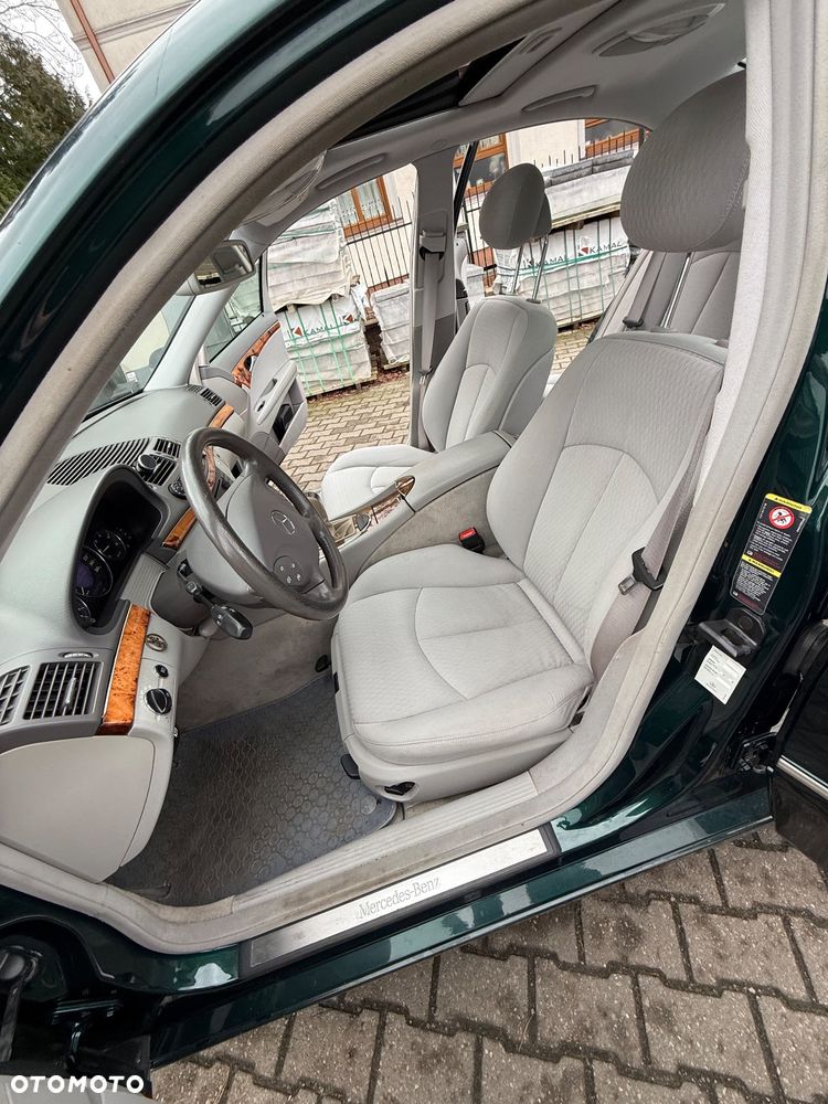 Mercedes-Benz Klasa E 220 CDI Elegance DPF - 13