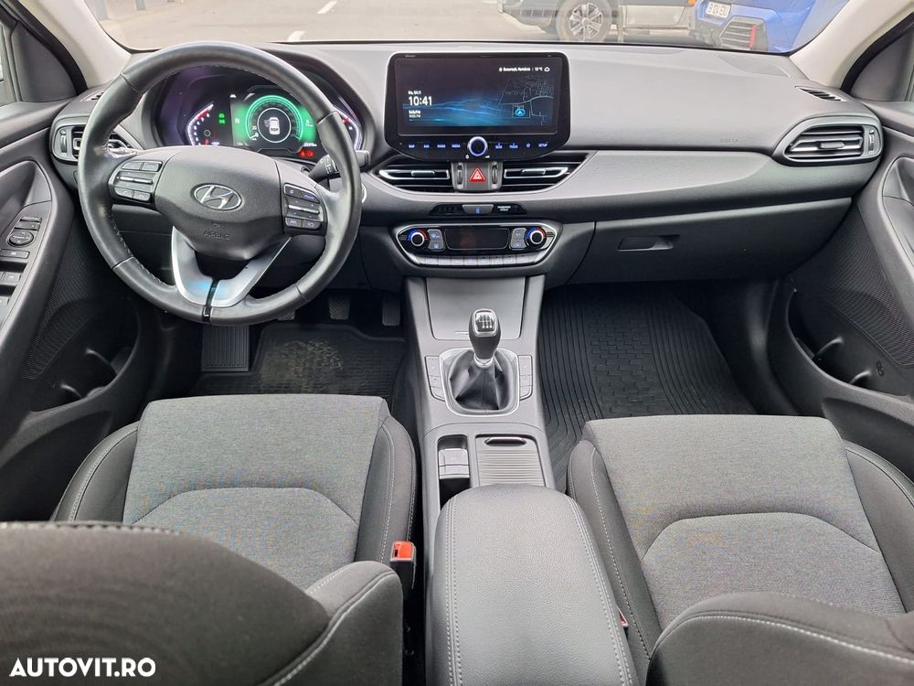 Hyundai i30 Fastback 1.5 T-GDI MHEV 160CP Highway - 6