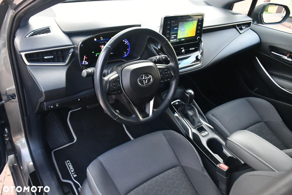 Toyota Corolla 1.8 Hybrid Trek - 6