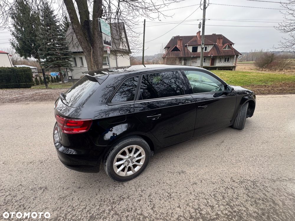 Audi A3 Sportback 2.0 TDI Quattro Attraction - 11