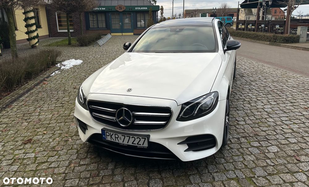 Mercedes-Benz Klasa E 220 d 9G-TRONIC - 3