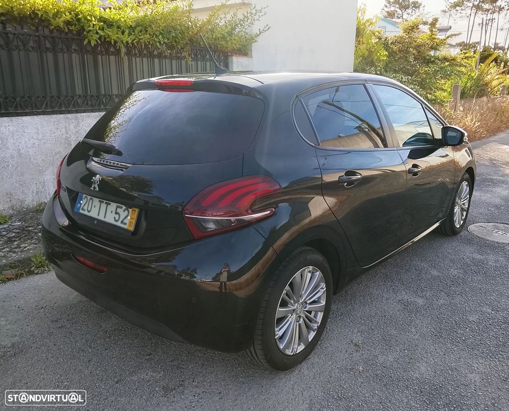 Peugeot 208 1.6 BlueHDi Style - 21