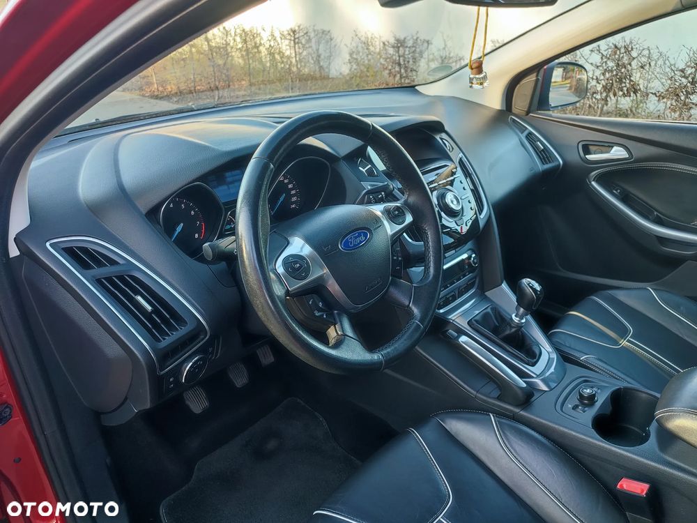 Ford Focus 1.6 EcoBoost Start-Stopp-System Titanium - 16