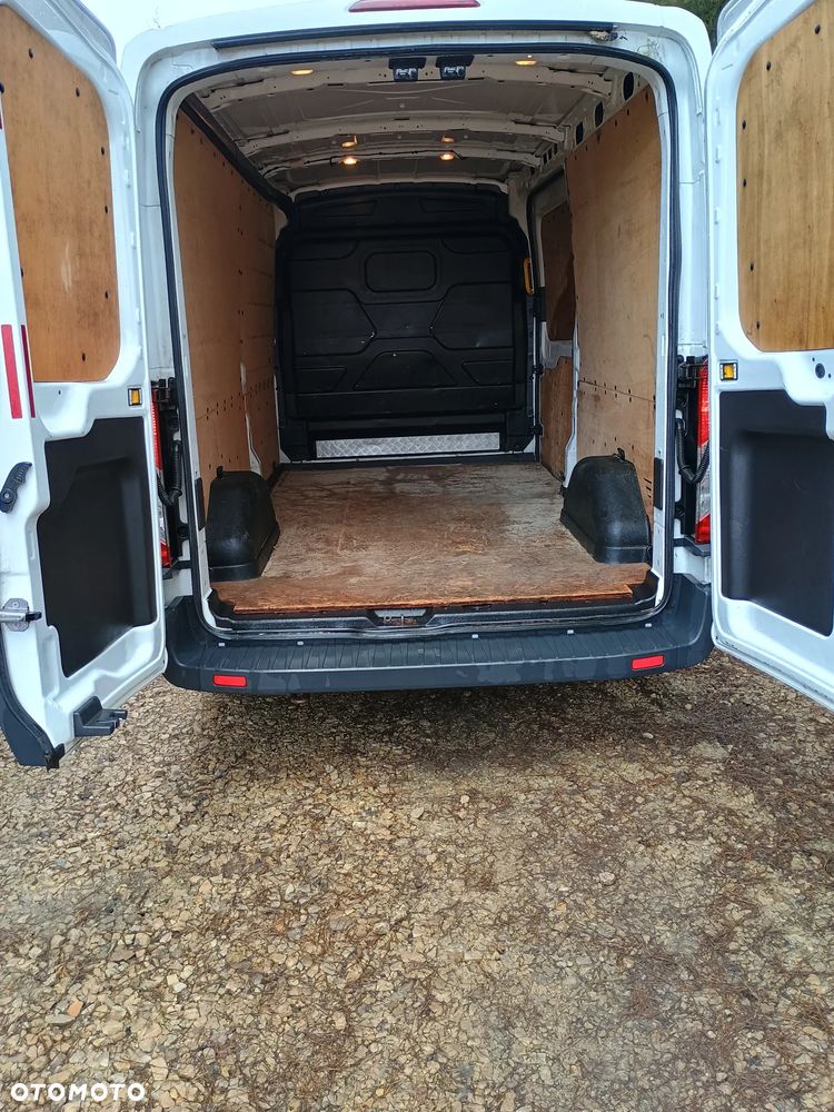 Ford Transit - 4