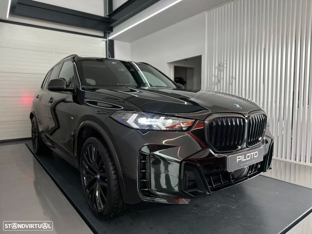 BMW X5 50 e xDrive Edição Desportiva M - 4