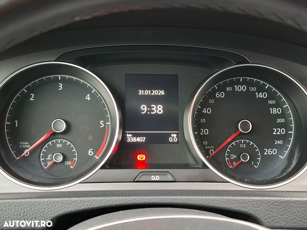 Volkswagen Golf 1.6 TDI 4Motion BlueMotion Technology Trendline - 8