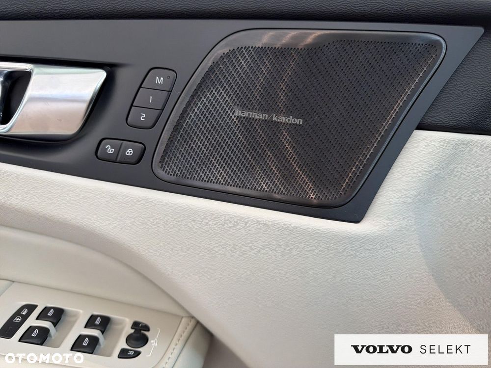 Volvo XC 60 - 27