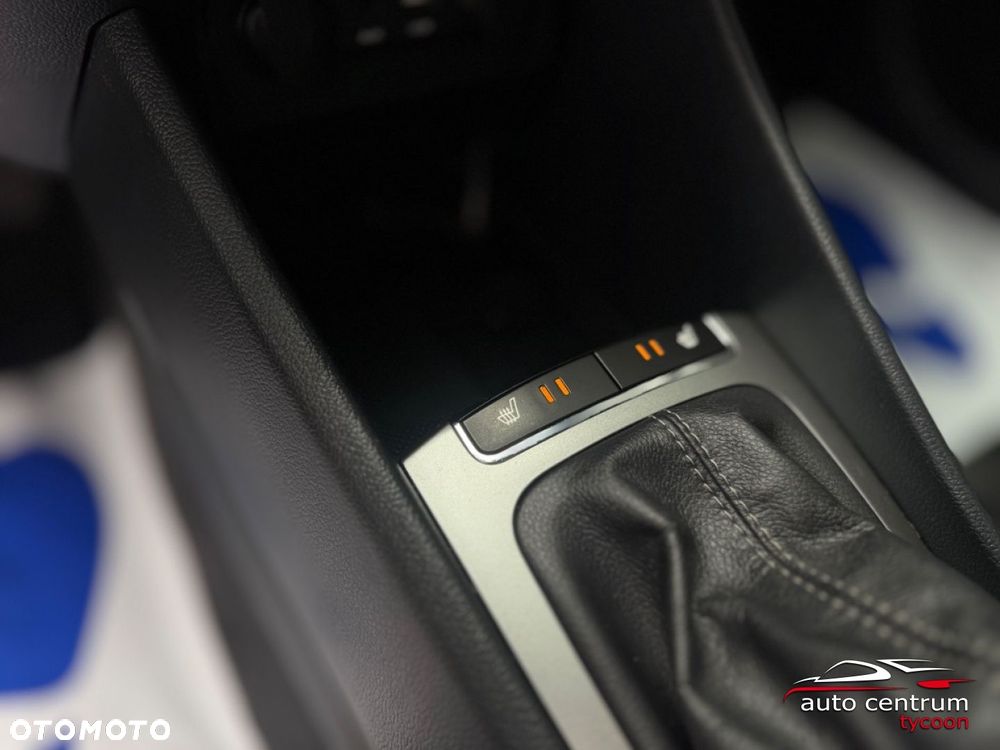 Kia Rio - 18