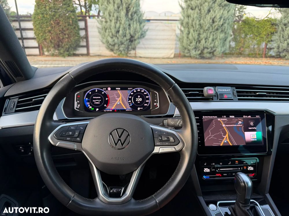 Volkswagen Passat - 19