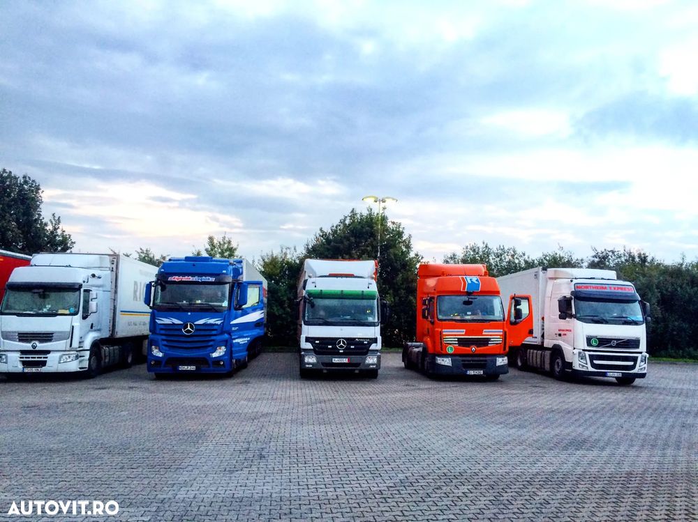 DEZMEMBREZ RENAULT - Midlum / Premium DXI / Magnum /Magnum / Kerax / Major - piese din dezmembrari - 2