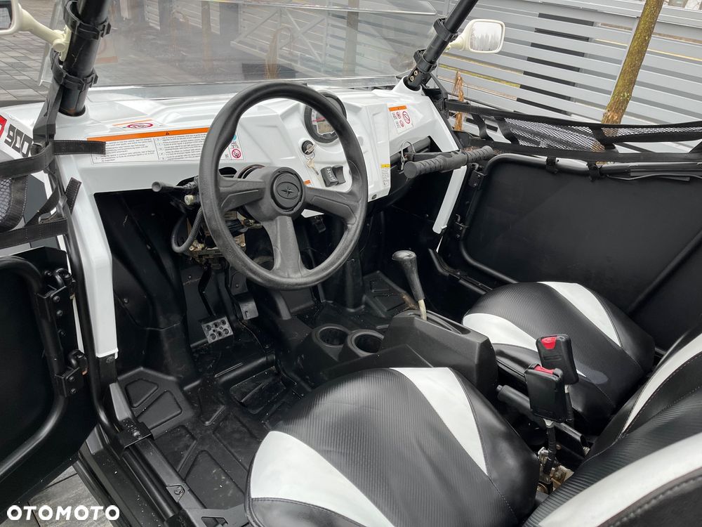 Polaris RZR - 12