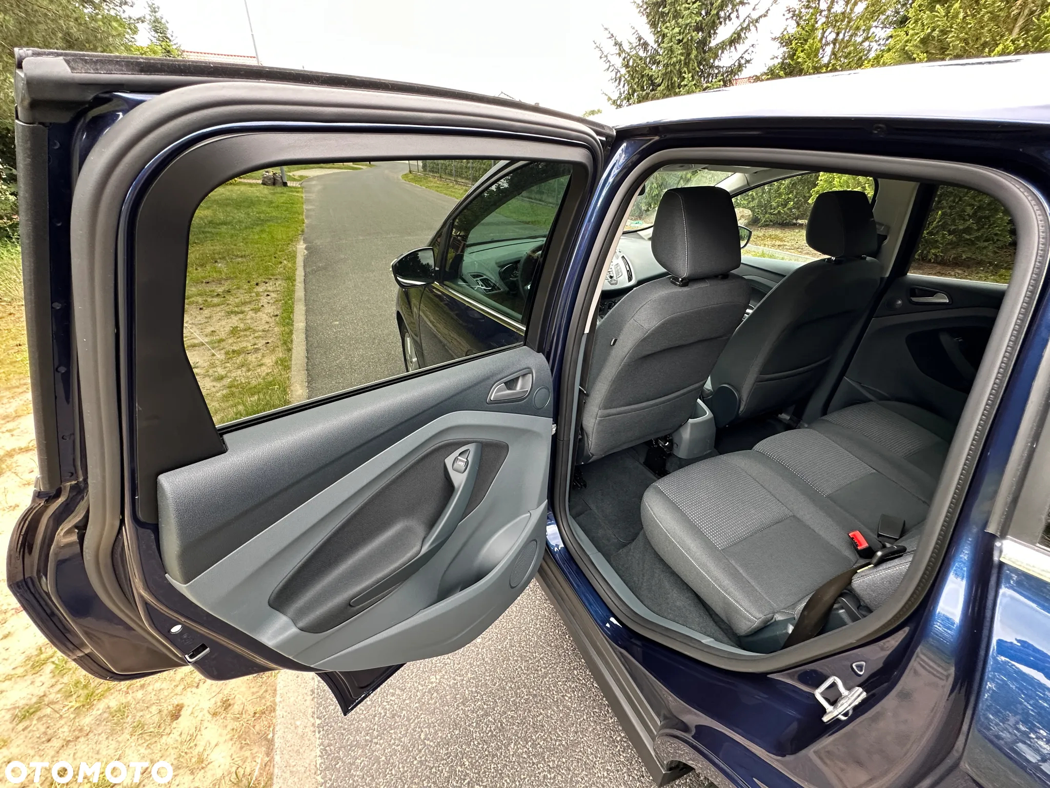 Ford C-MAX 1.6 Ambiente - 20