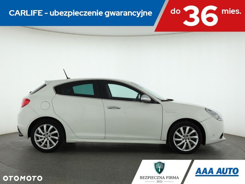 Alfa Romeo Giulietta - 8