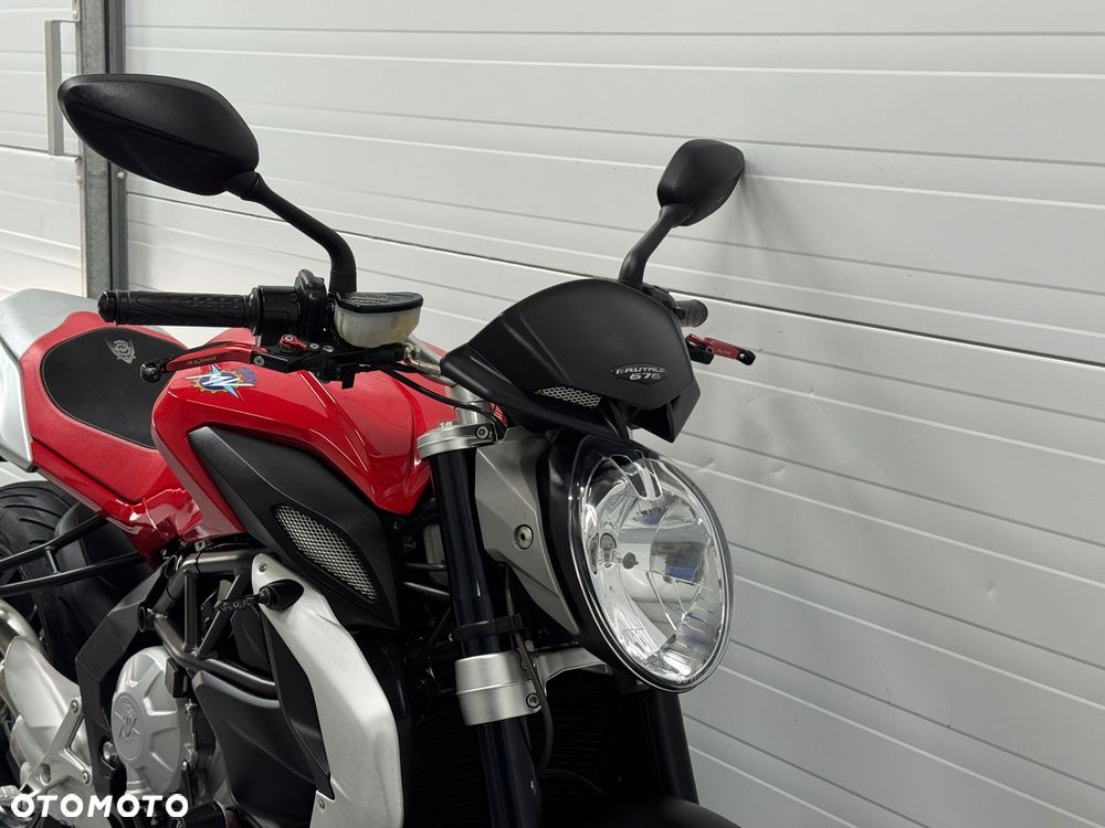 MV AGUSTA Brutale - 13