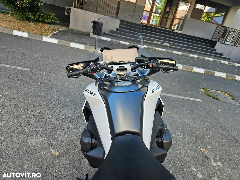 BMW R 1300 RT - 9