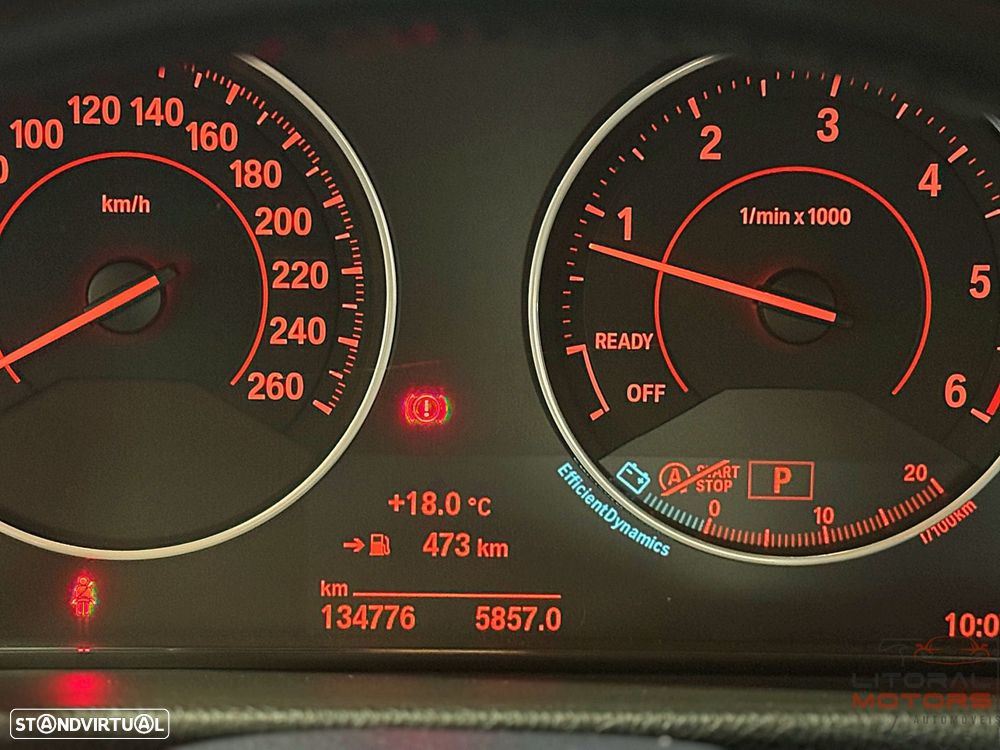 BMW 320 d Auto Line Sport - 27
