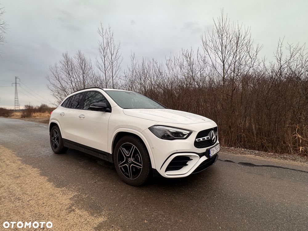 Mercedes-Benz GLA 200 AMG Line - 13