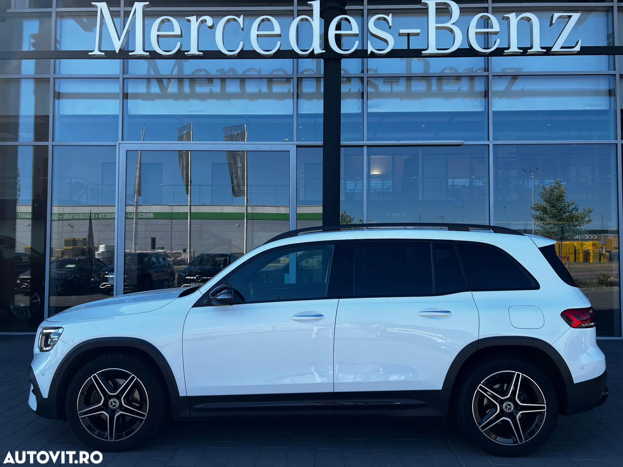 Mercedes-Benz GLB 200 d 4MATIC Aut. - 2