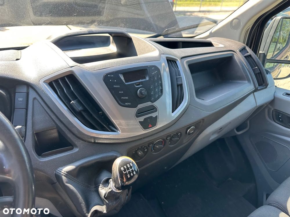 Ford Transit - 14