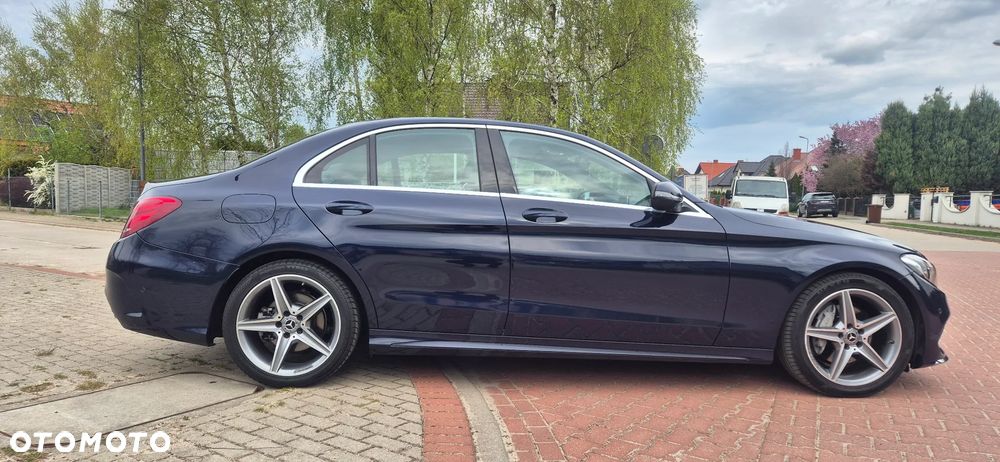 Mercedes-Benz Klasa C 200 d 9G-TRONIC AMG Line - 7
