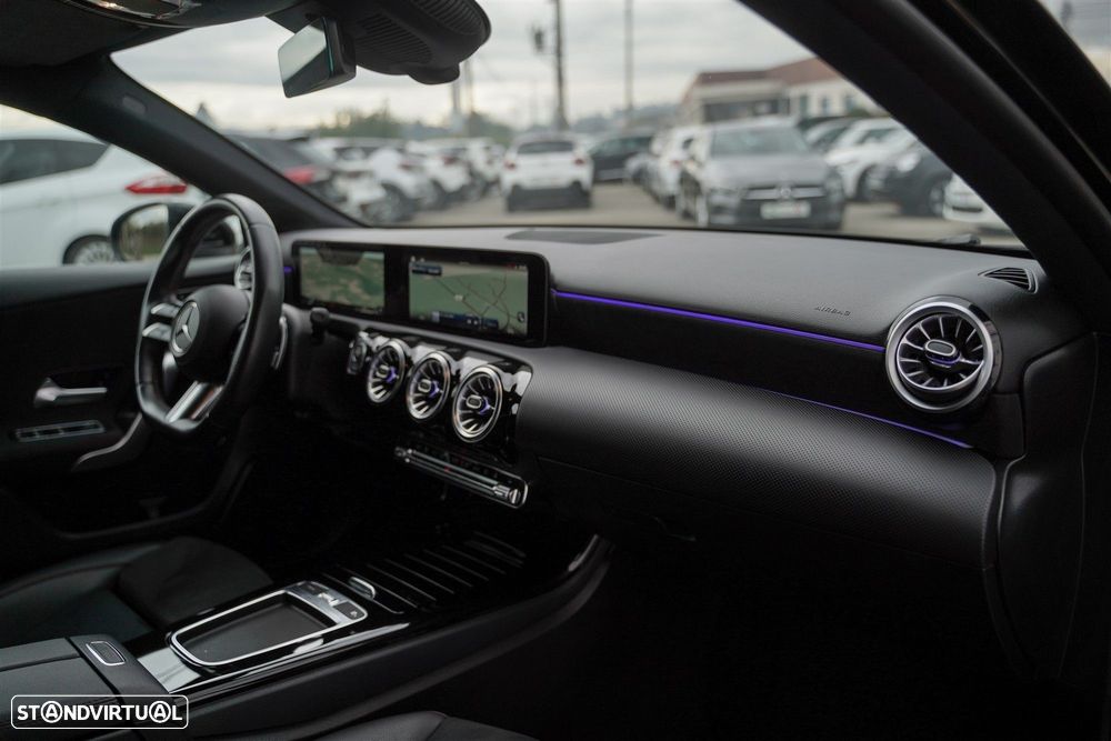 Mercedes-Benz A 250 e AMG Line - 39