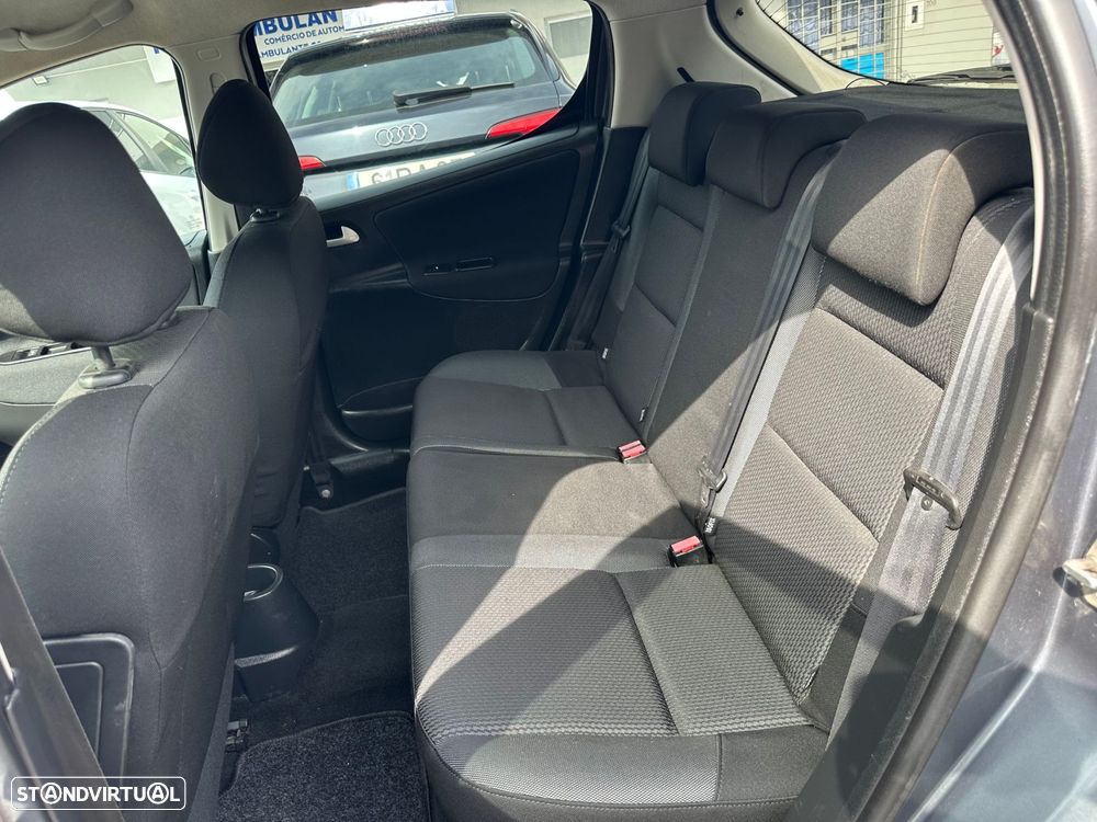 Peugeot 207 1.4 HDi Sport - 10