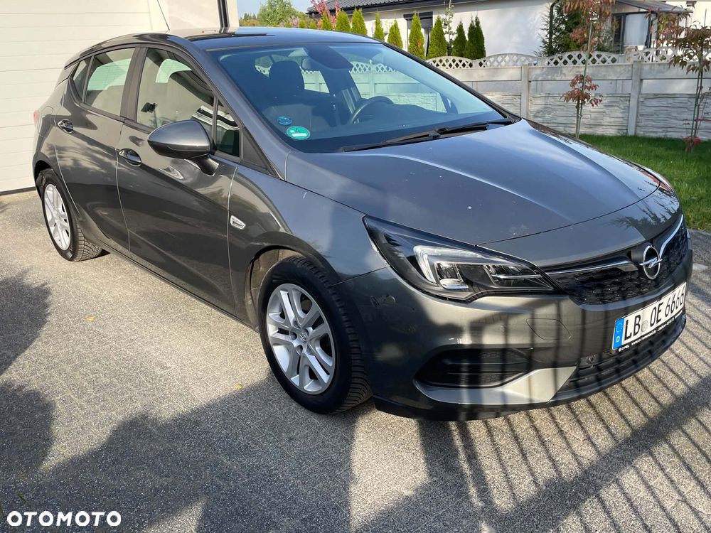 Opel Astra 2020 photo 2