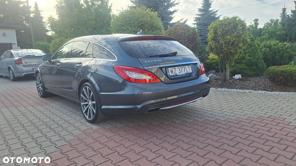 Mercedes-Benz CLS - 21