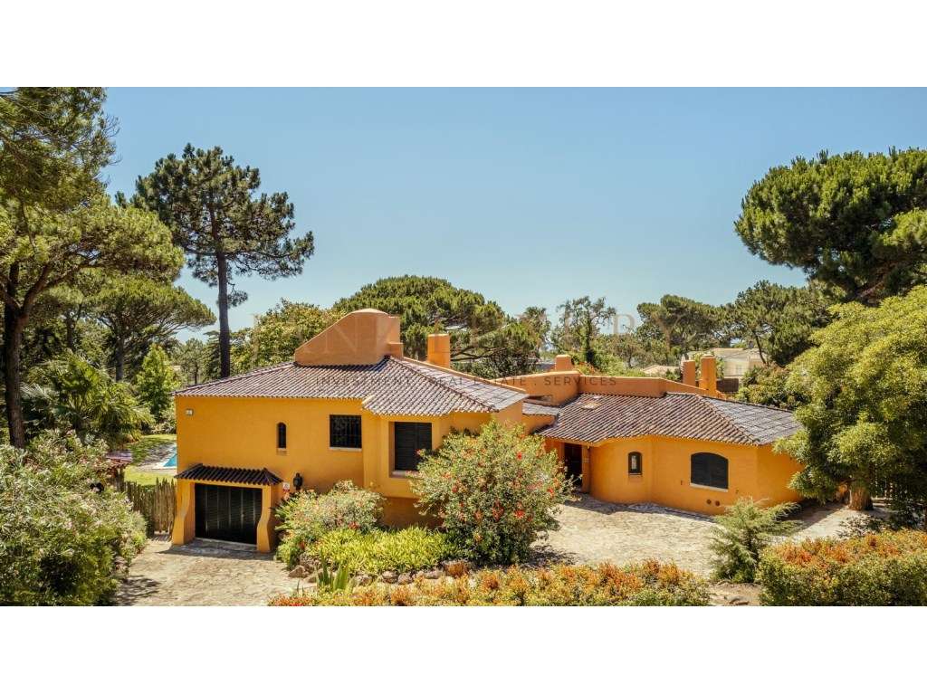 Moradia Exclusiva na Quinta da Marinha - Grande imagem: 2/23