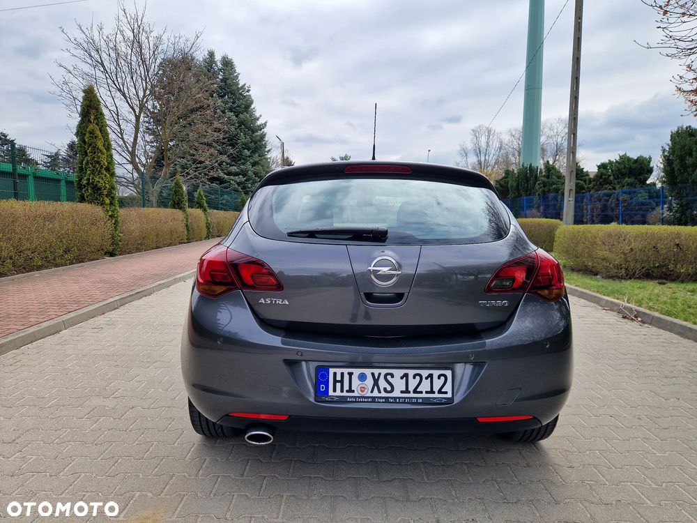 Opel Astra - 10