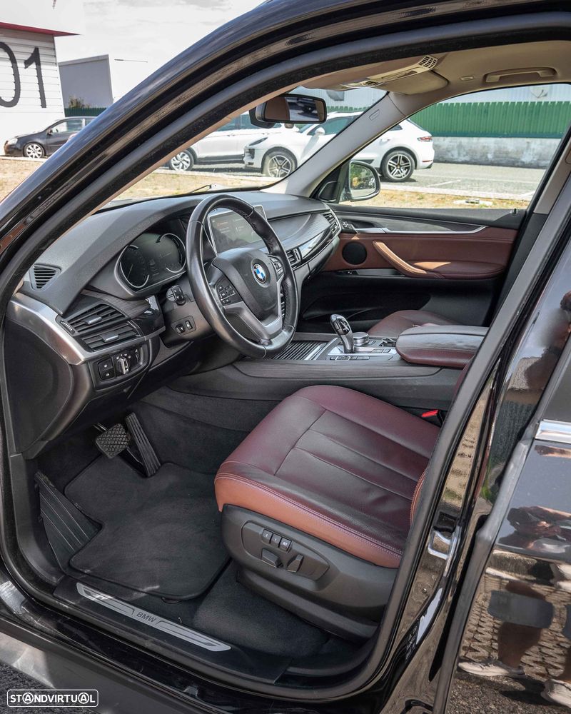 BMW X5 xDrive25d - 11