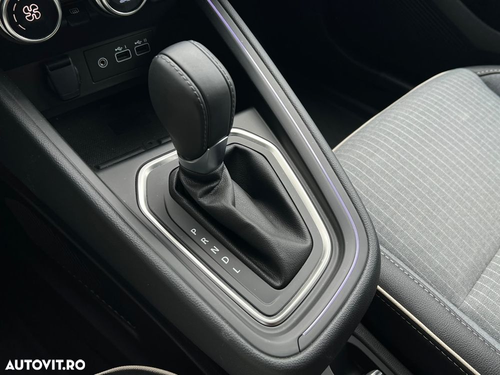 Renault Clio V TCe 90 CVT Techno - 27