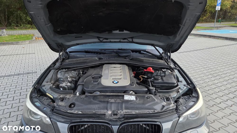 BMW Seria 5 - 38