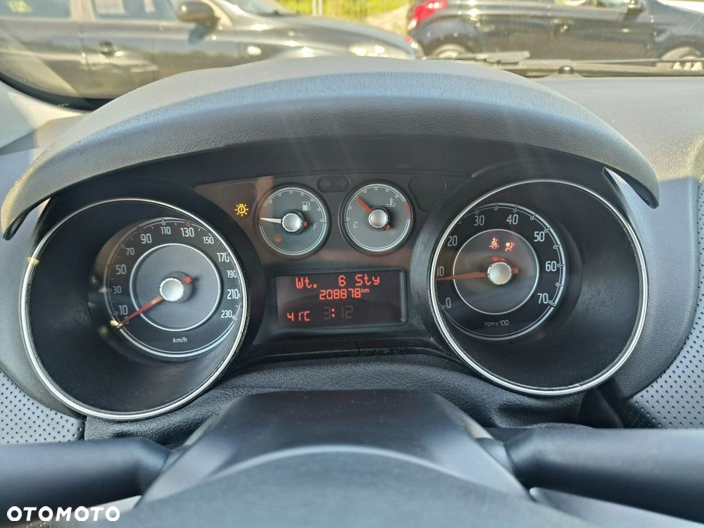 Fiat Punto Evo - 9