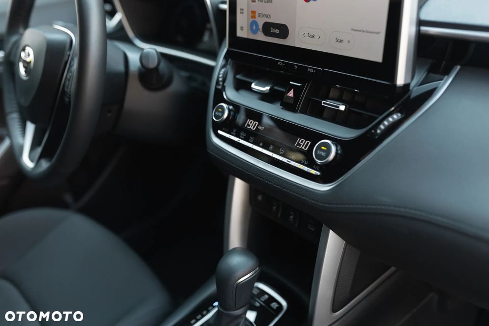 Toyota Corolla Cross 2.0 Hybrid Style - 19