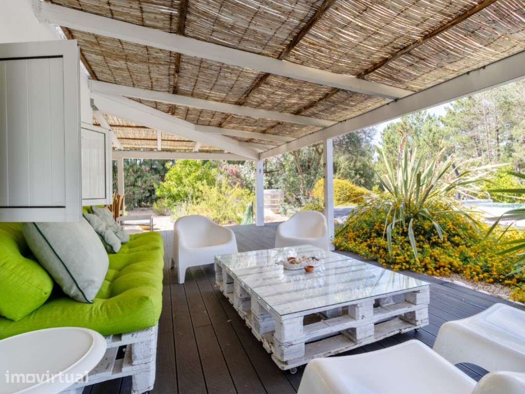 Villa, Piscina, 4.000m de terreno, entre a Muda e a Praia - Grande imagem: 3/40