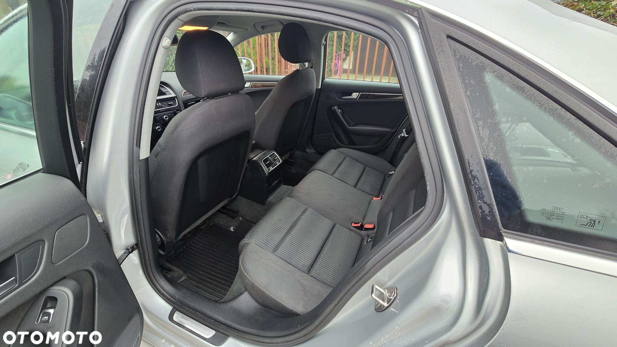 Audi A4 2.0 TDI DPF multitronic Attraction - 9