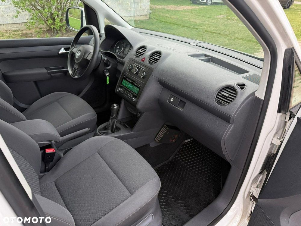 Volkswagen Caddy - 9