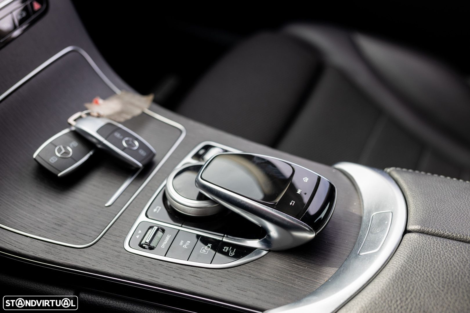 Mercedes-Benz C 300 - 15