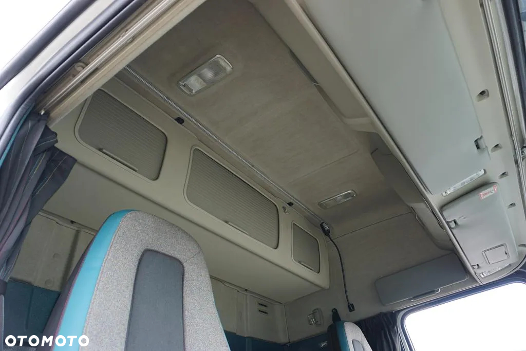 Volvo FM / 450 / ACC / EURO 6 / PEŁNY ADR / WAGA 6692 KG / KOMPRESOR - 17